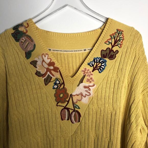 Mustard Knit Sweater with Floral Embroidery VTG L - Picture 3 of 9